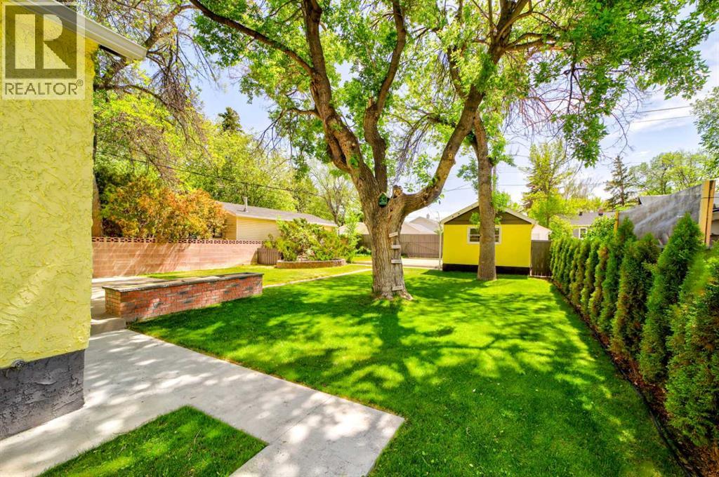1236 8A Avenue S - 34