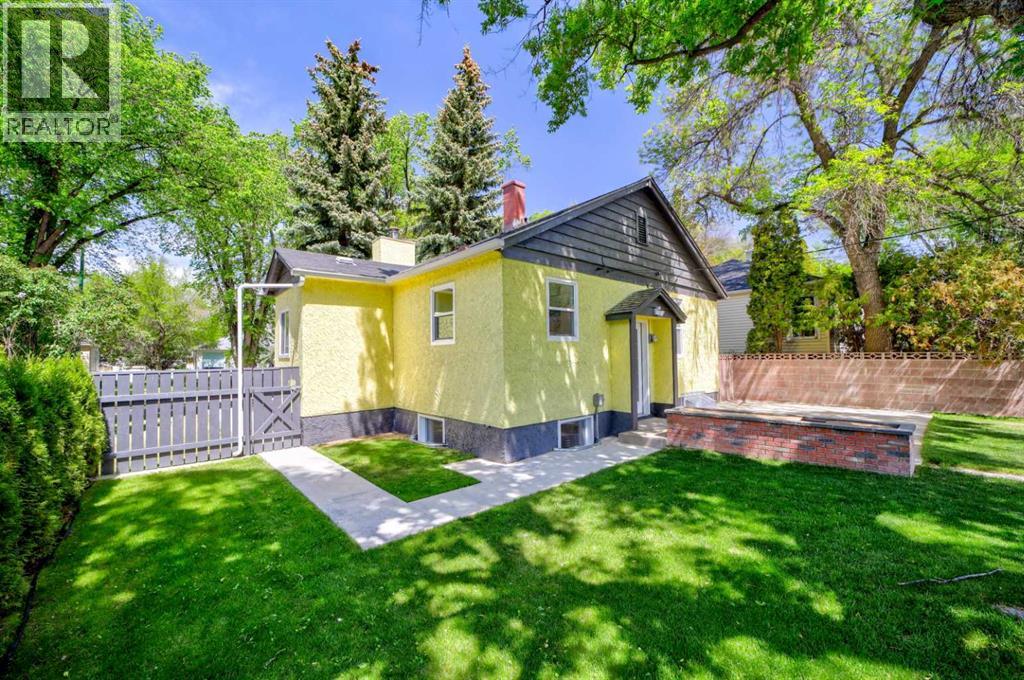 1236 8A Avenue S - 35