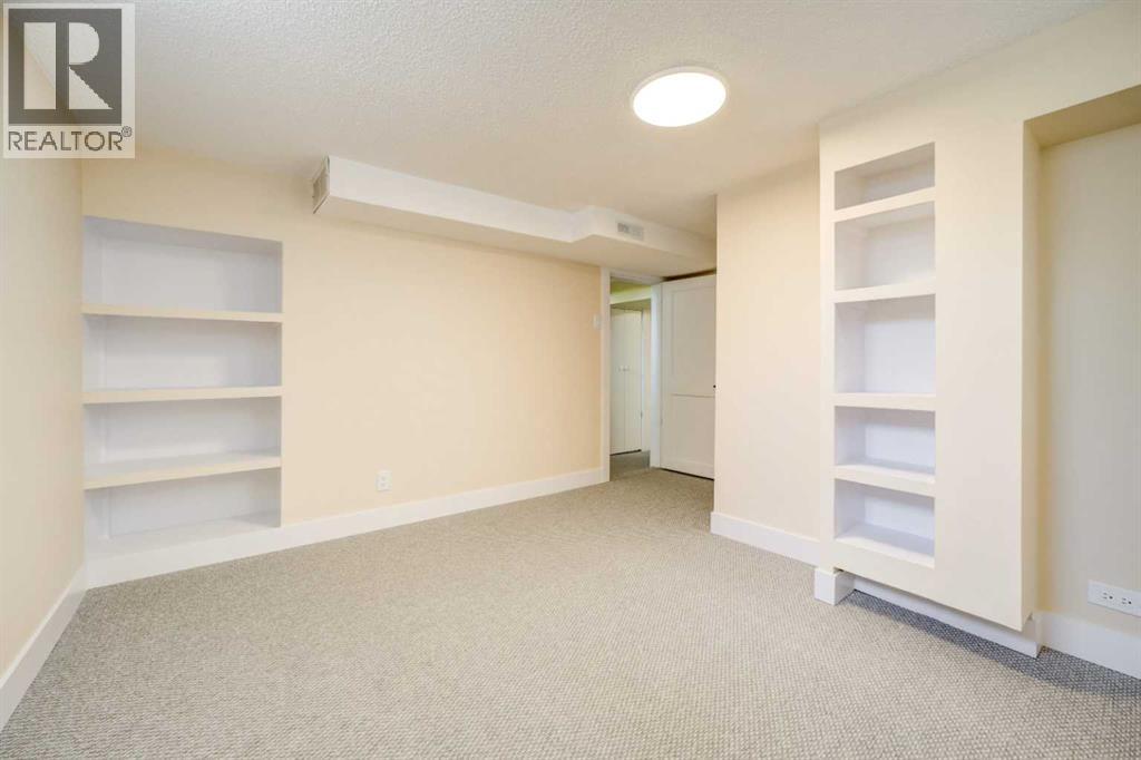 1236 8A Avenue S - 25