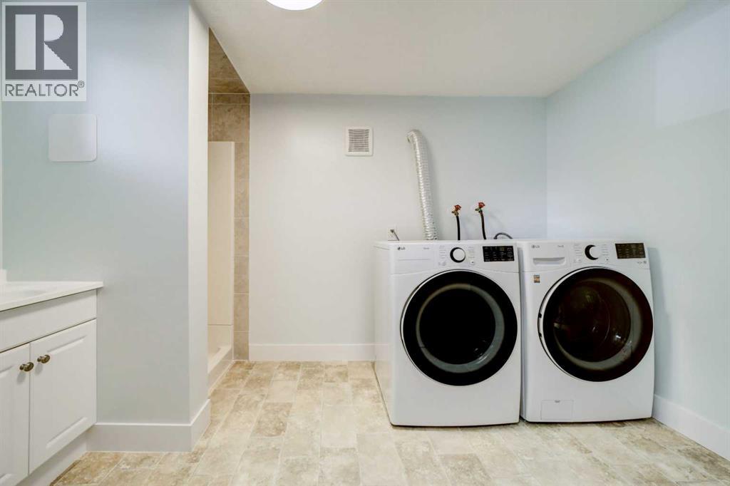 1236 8A Avenue S - 29