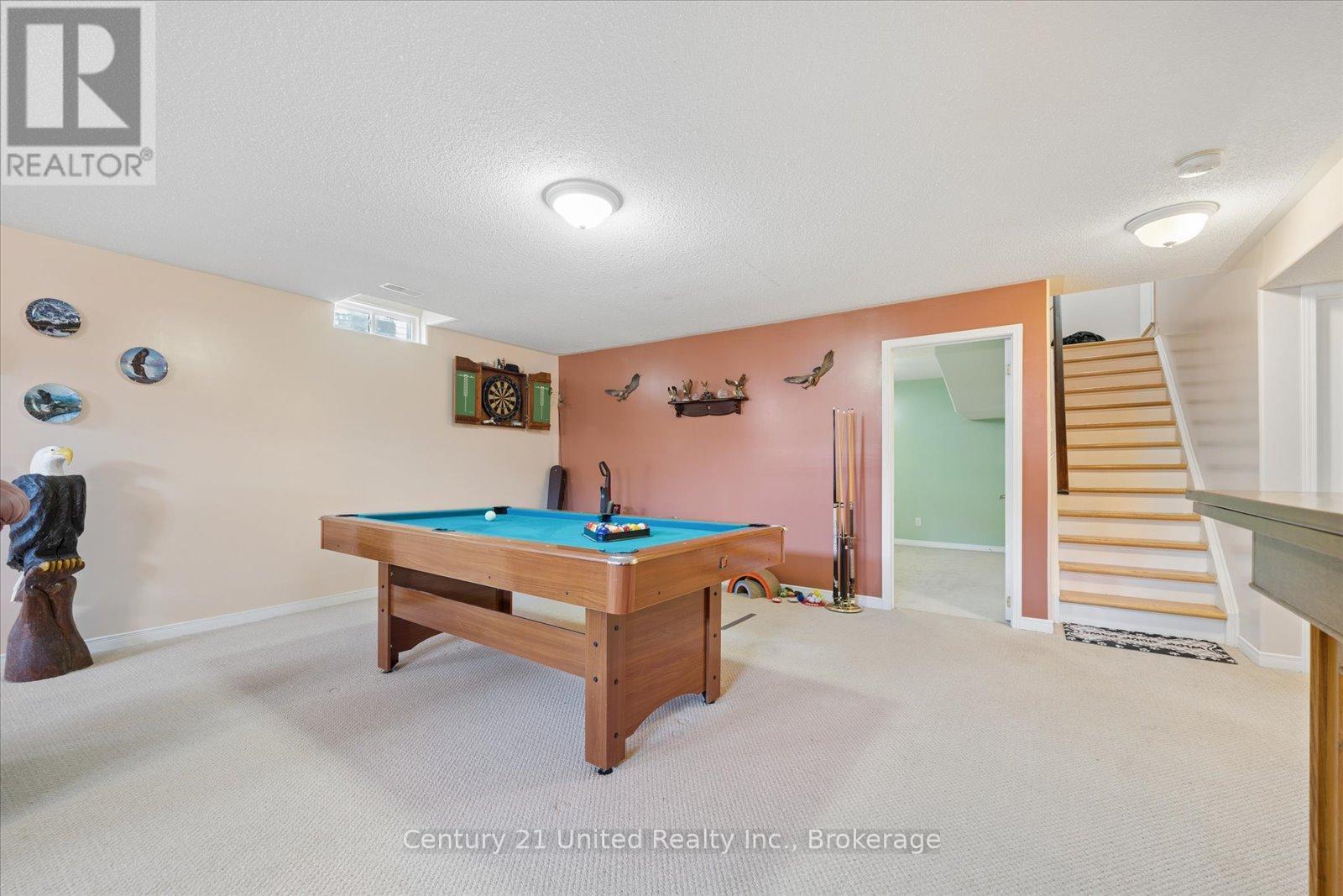 122 PARCELLS CRESCENT - 36