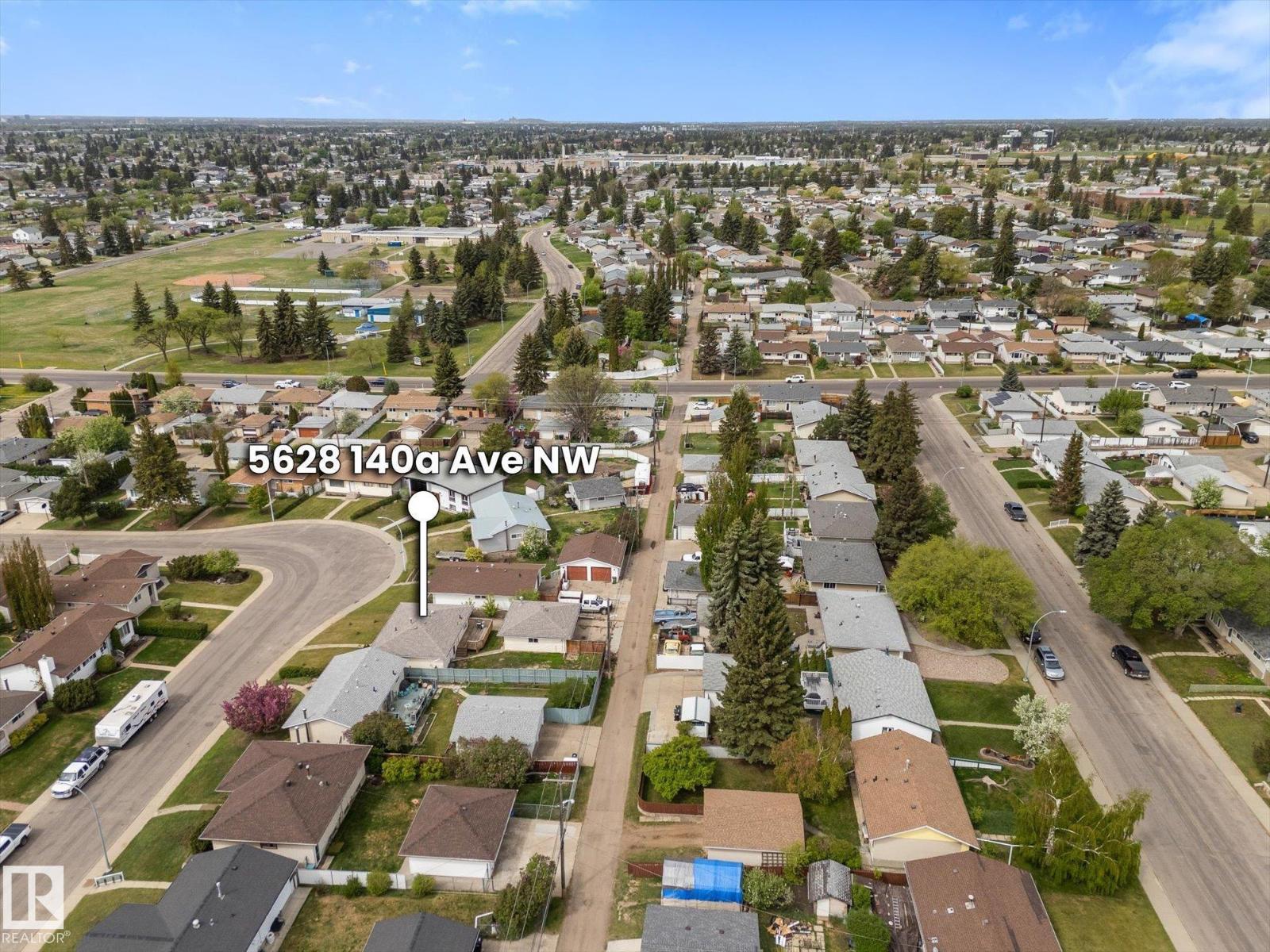 5628 140A AV NW - 4