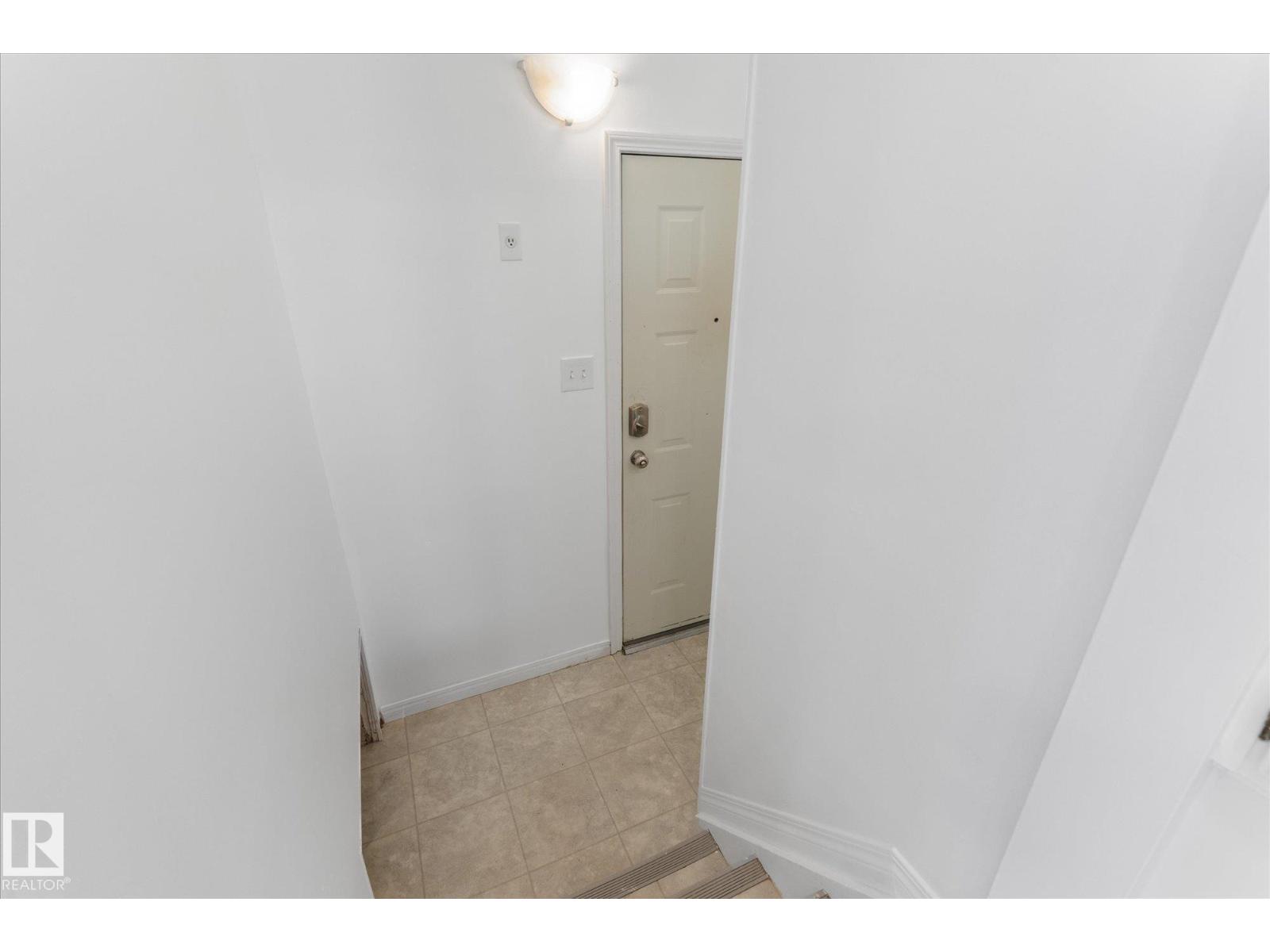 5628 140A AV NW - 24