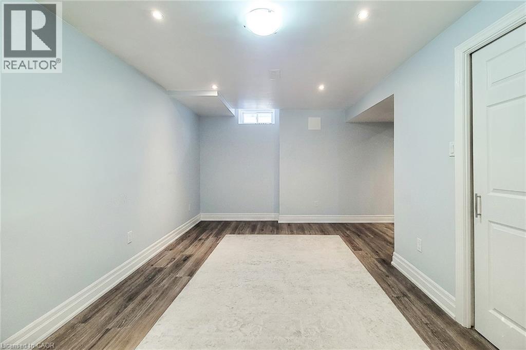 #2 232 STONEHENGE Drive - 36