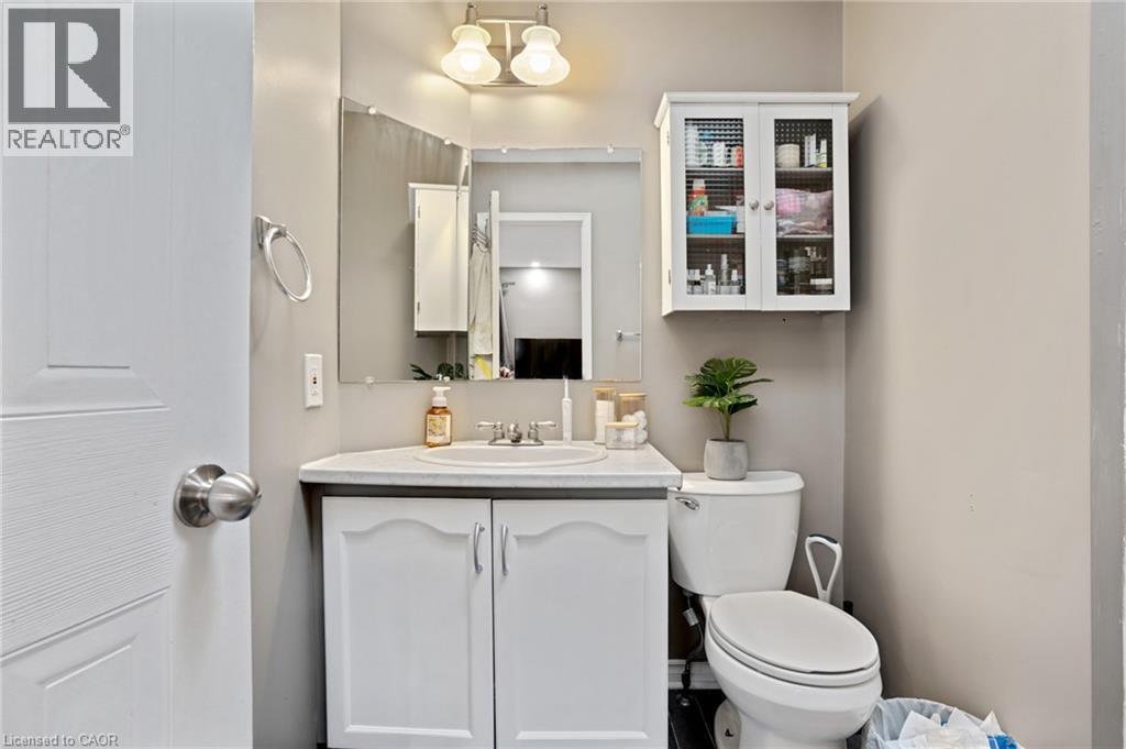 26 TELFER Court - 26