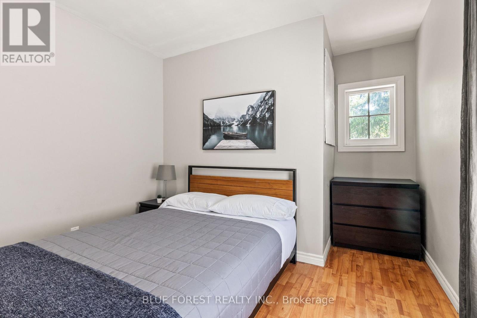 808 ADELAIDE STREET N - 14