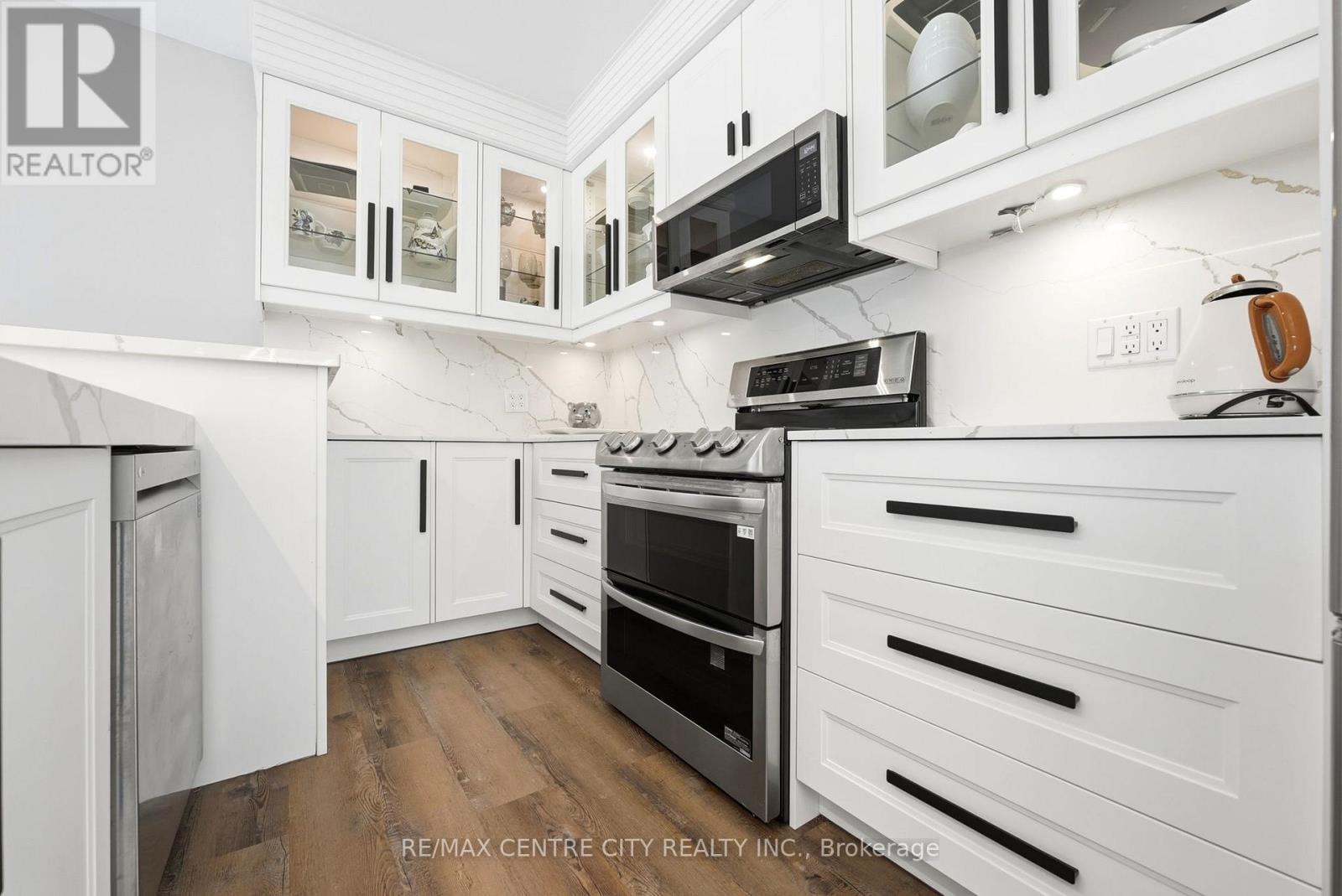 25 PAULSON COURT - 11