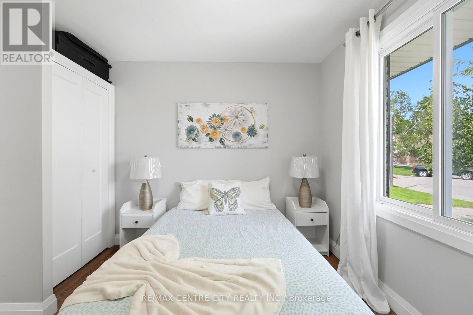 25 PAULSON COURT - 19