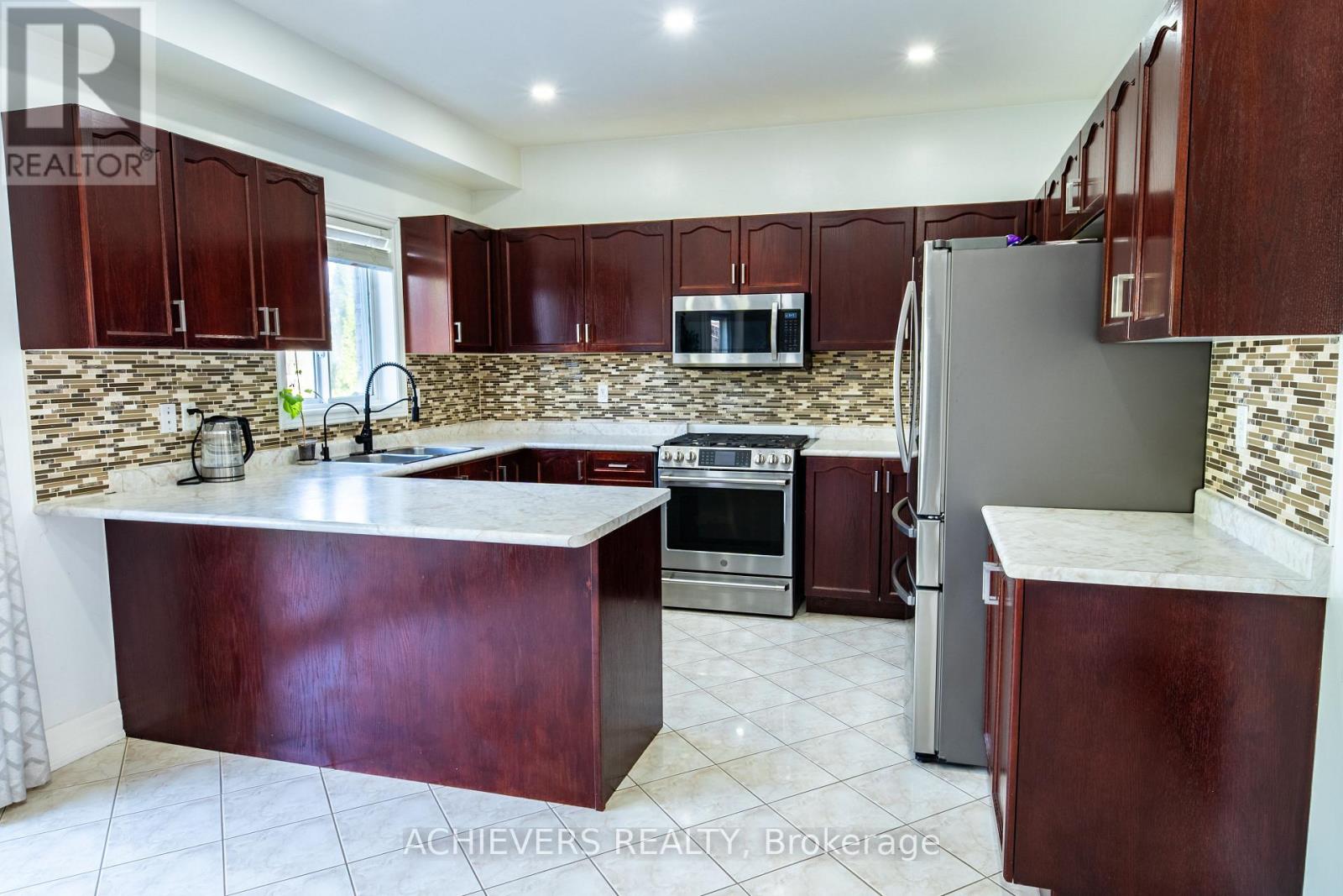 19 THRUSHWOOD DRIVE - 17