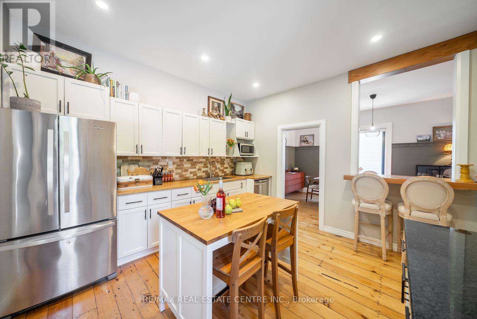 61 MILL STREET - 24
