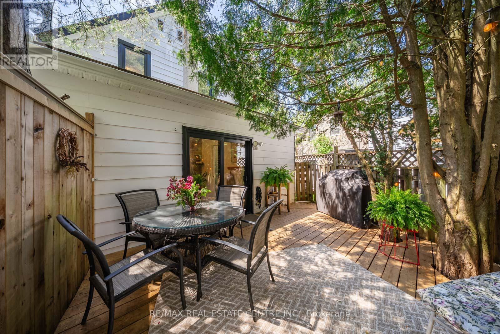 61 MILL STREET - 43