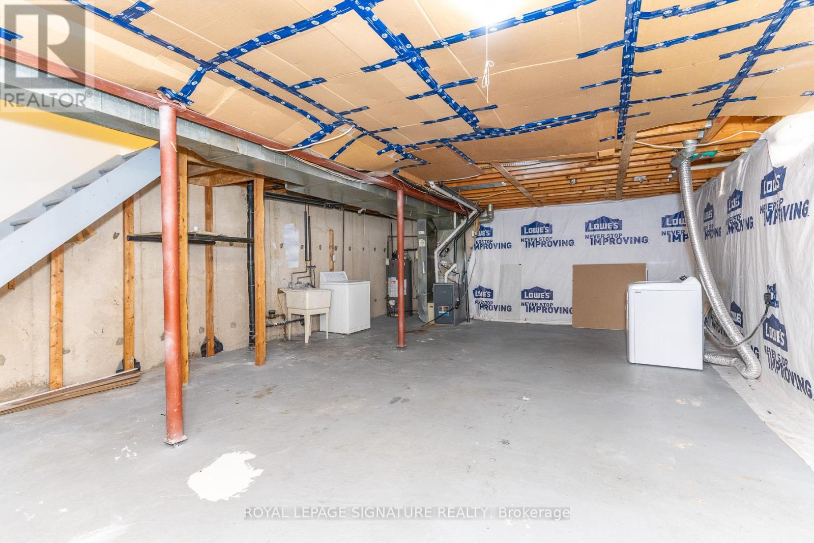 60 BLUE SPRUCE STREET - 35