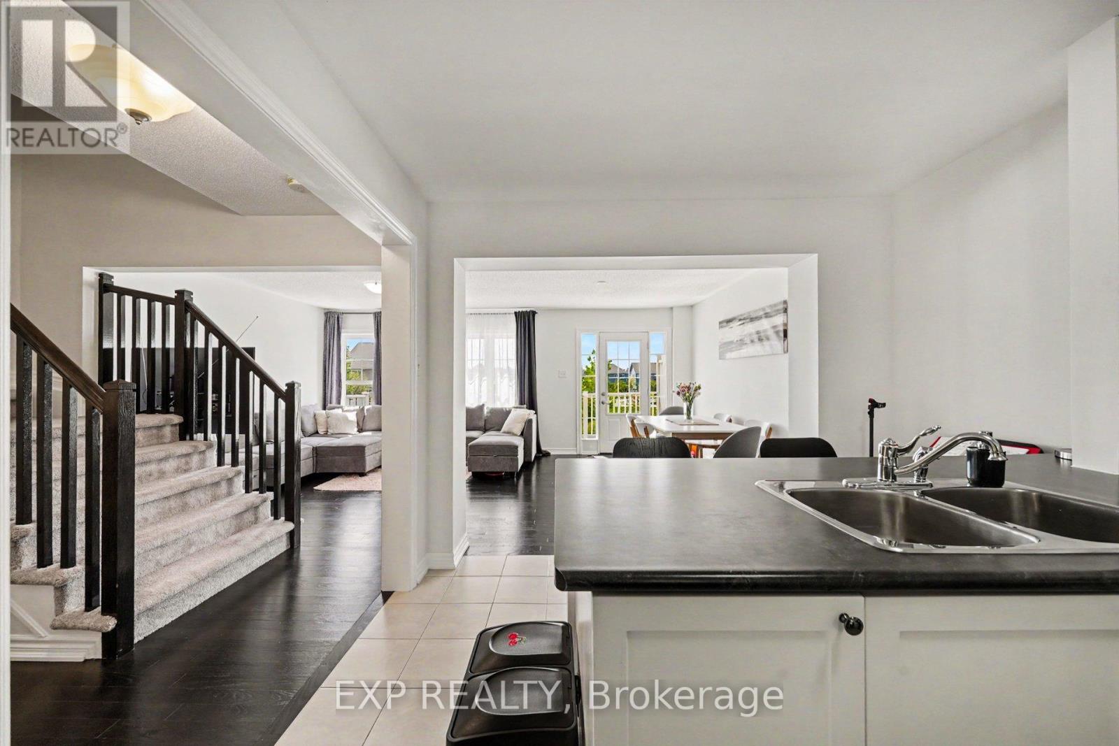 2433 NUTGROVE AVENUE - 13
