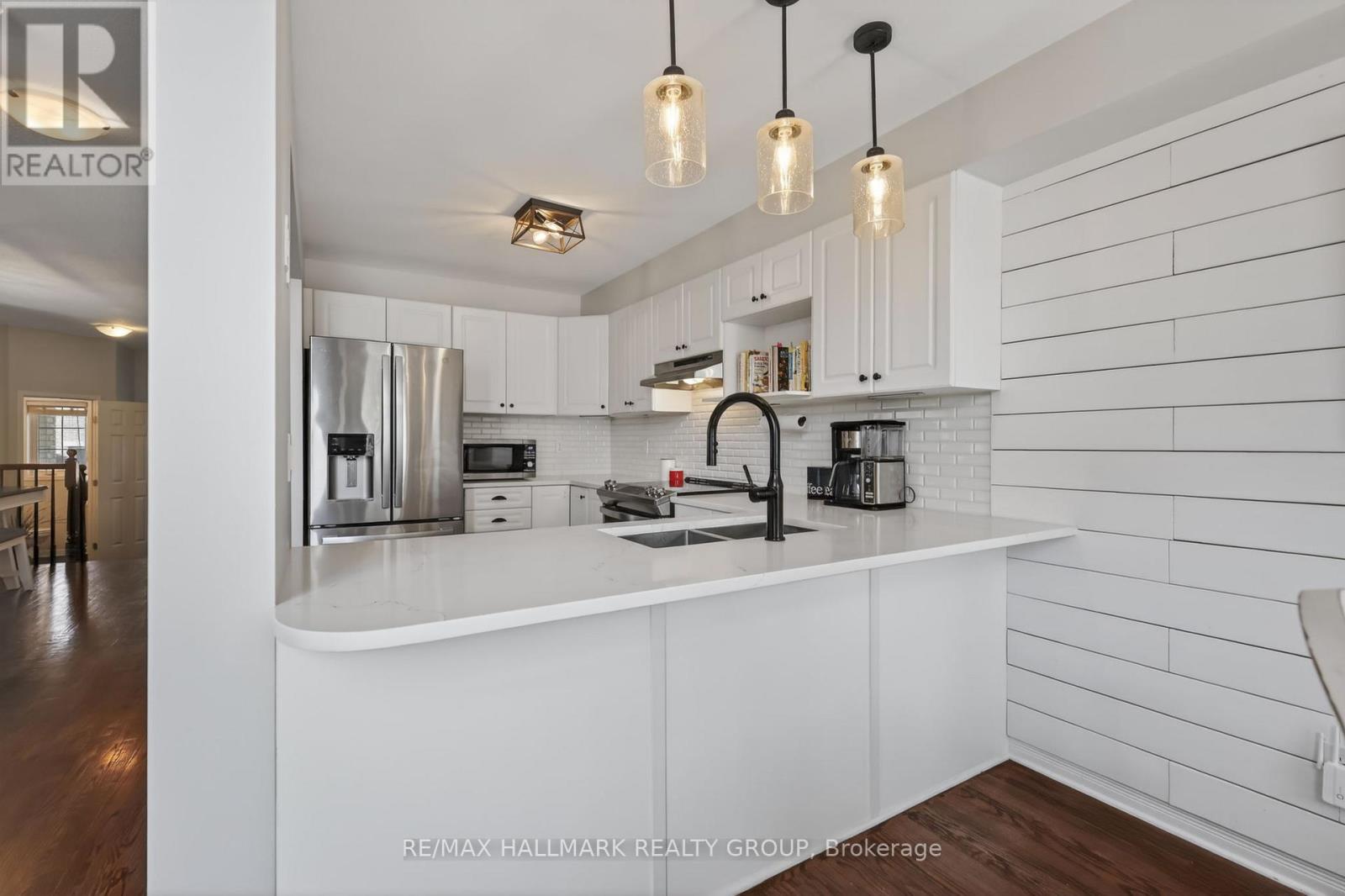 369 ROLLING MEADOW CRESCENT - 14