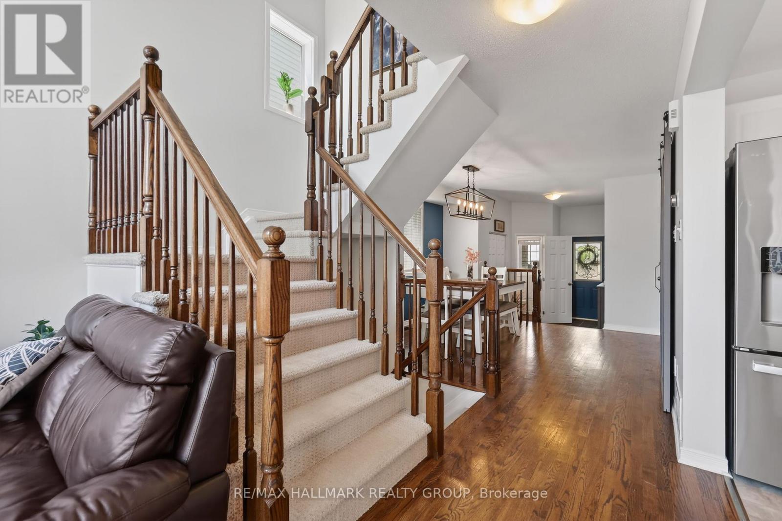 369 ROLLING MEADOW CRESCENT - 21