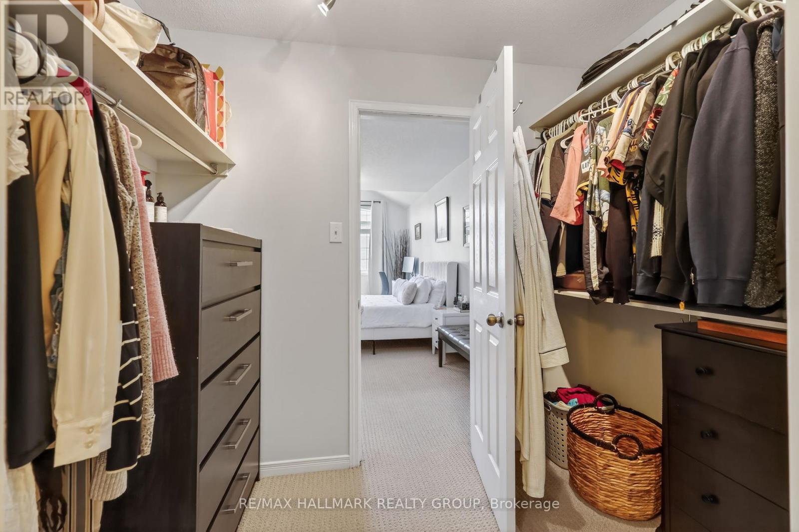 369 ROLLING MEADOW CRESCENT - 27