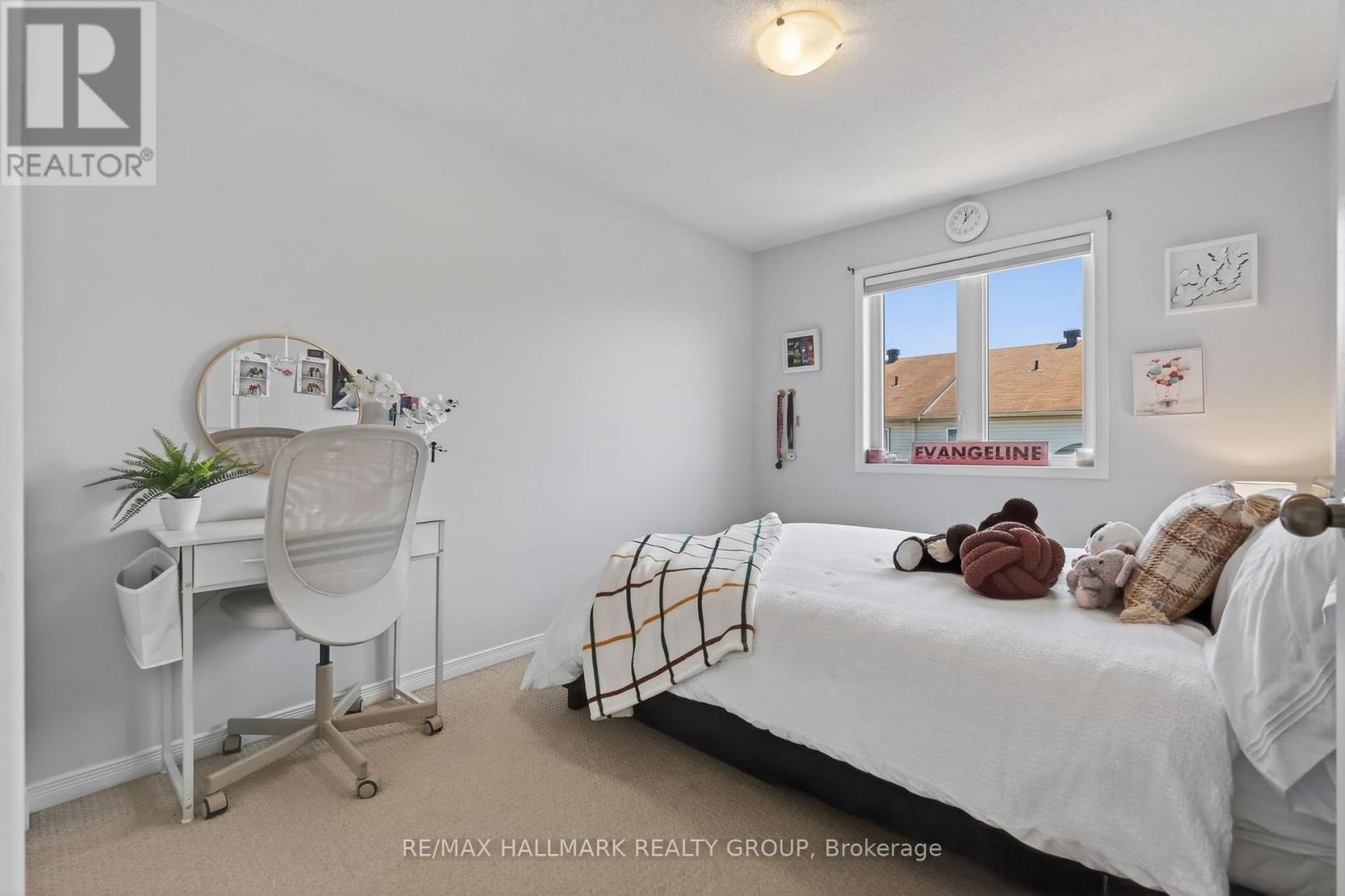 369 ROLLING MEADOW CRESCENT - 32