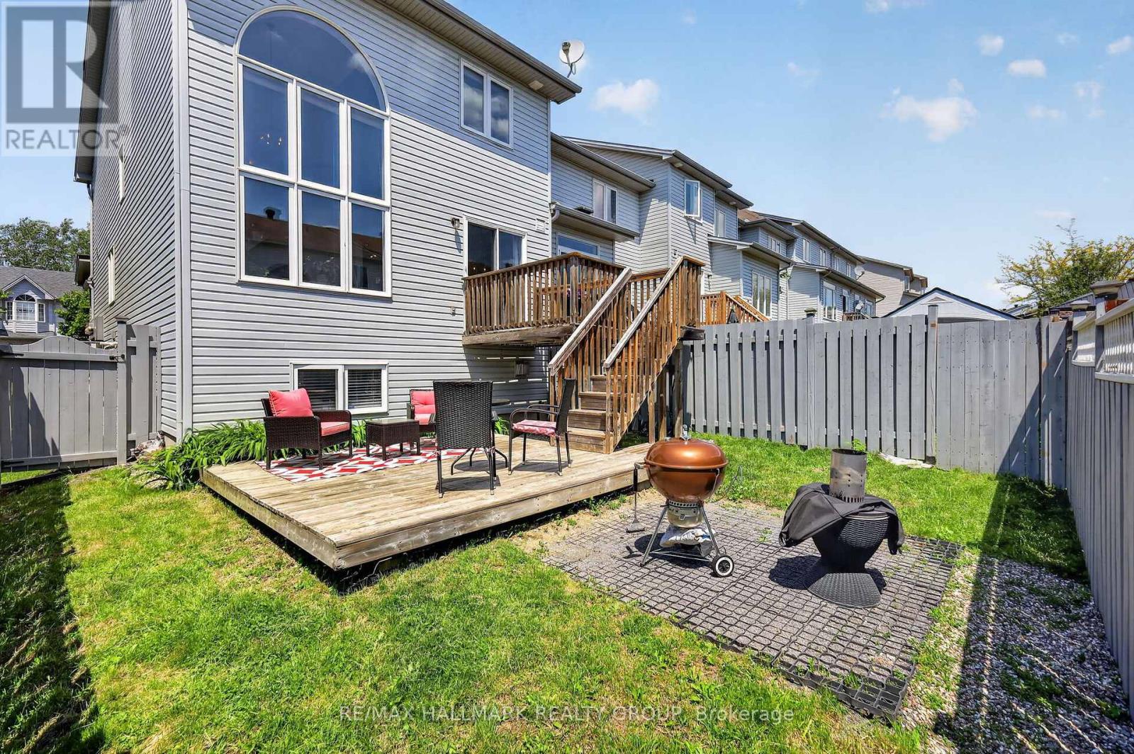 369 ROLLING MEADOW CRESCENT - 45
