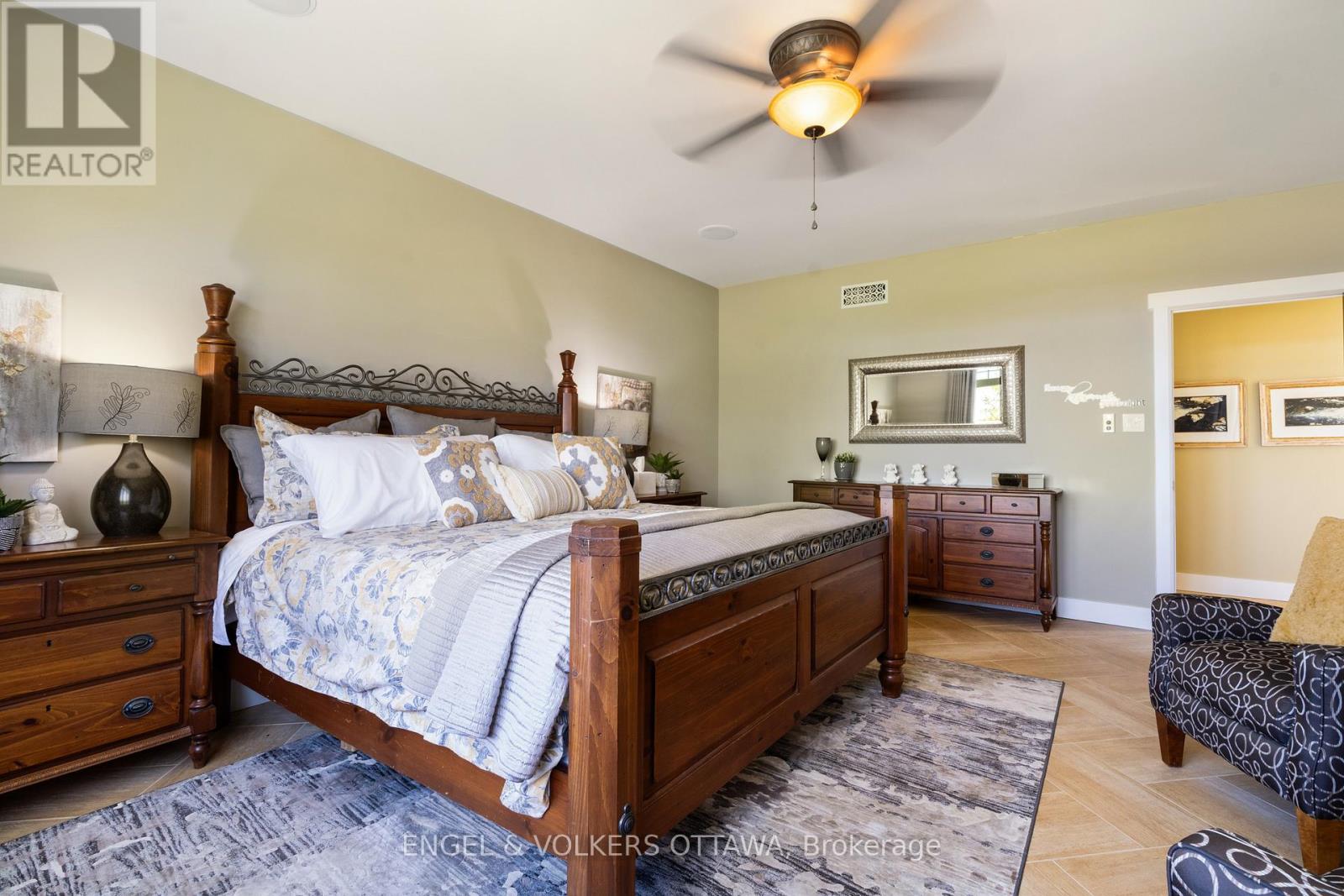 2659 RIVER ROAD - 37