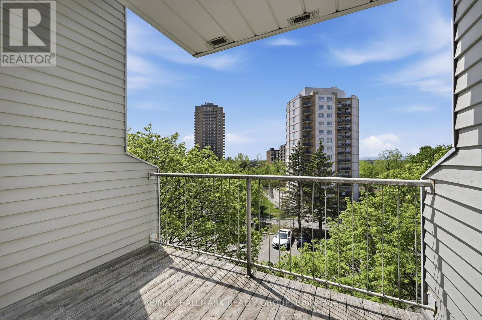 270 BRITTANY DRIVE - 18