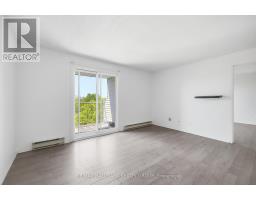 412 - 270 Brittany Drive, Ottawa, ON K1K4M3 Photo 11