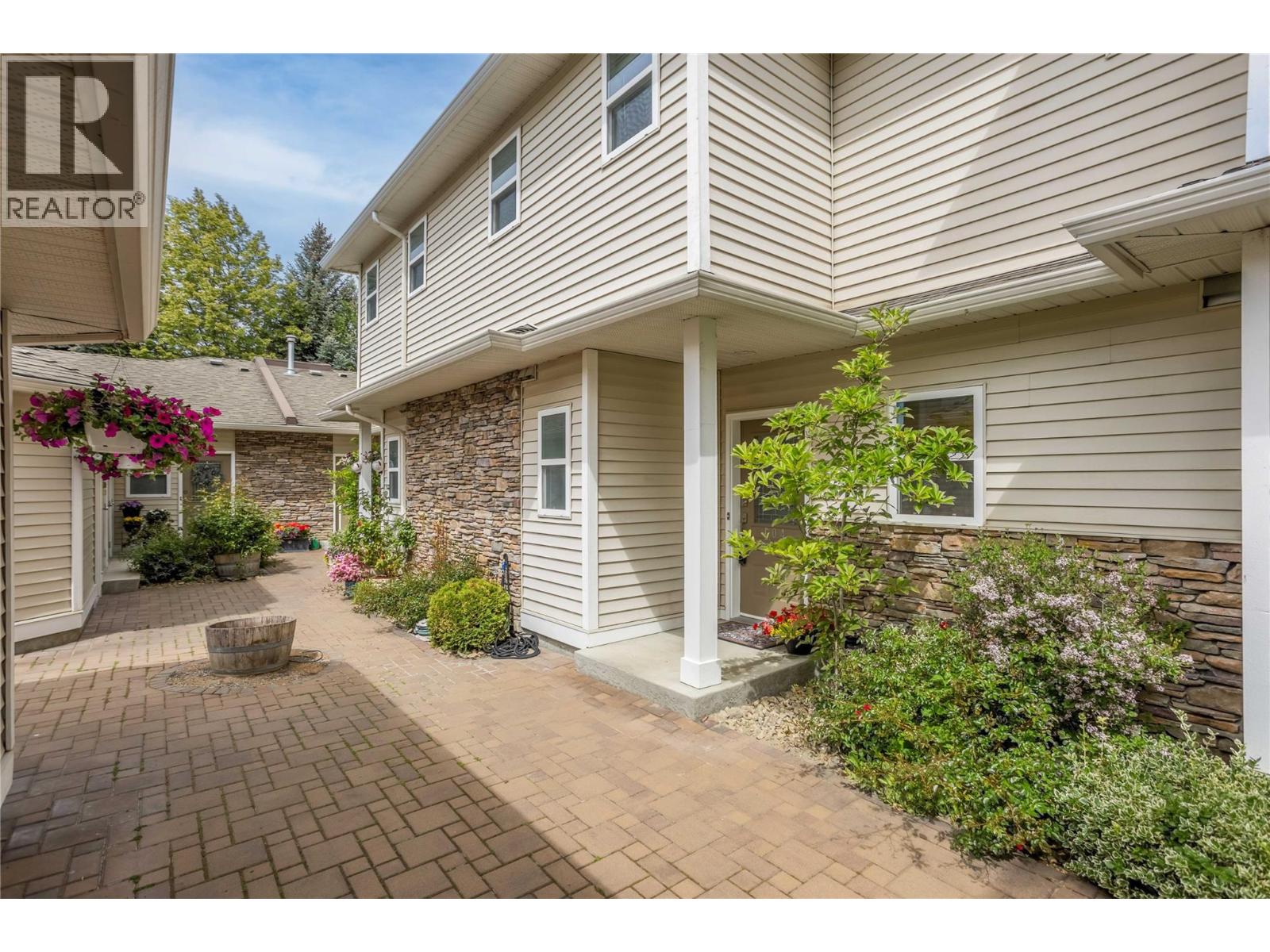 #104 4049 Lakeshore Road - 2