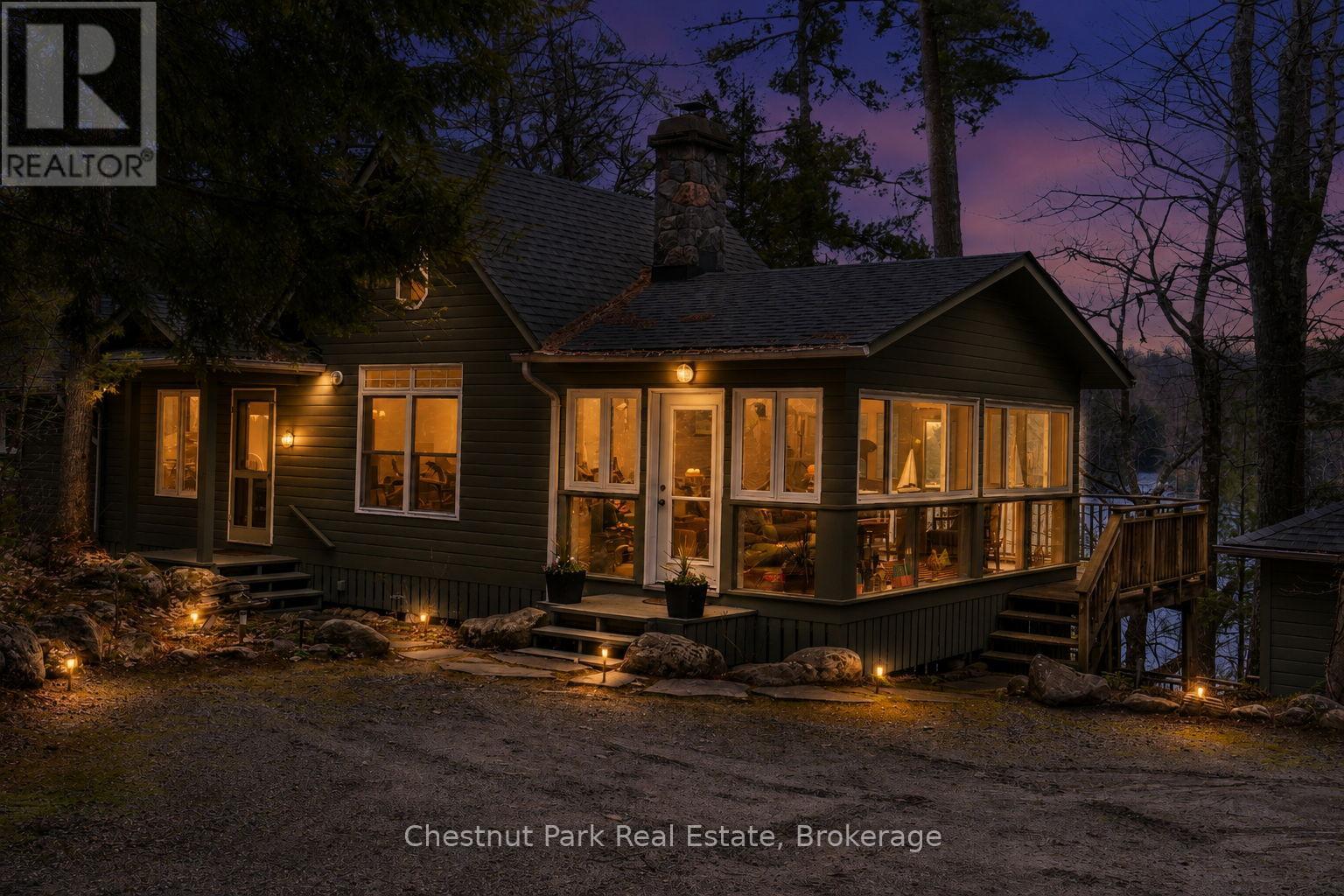 ##8 1086 PENNWOOD ROAD - 32