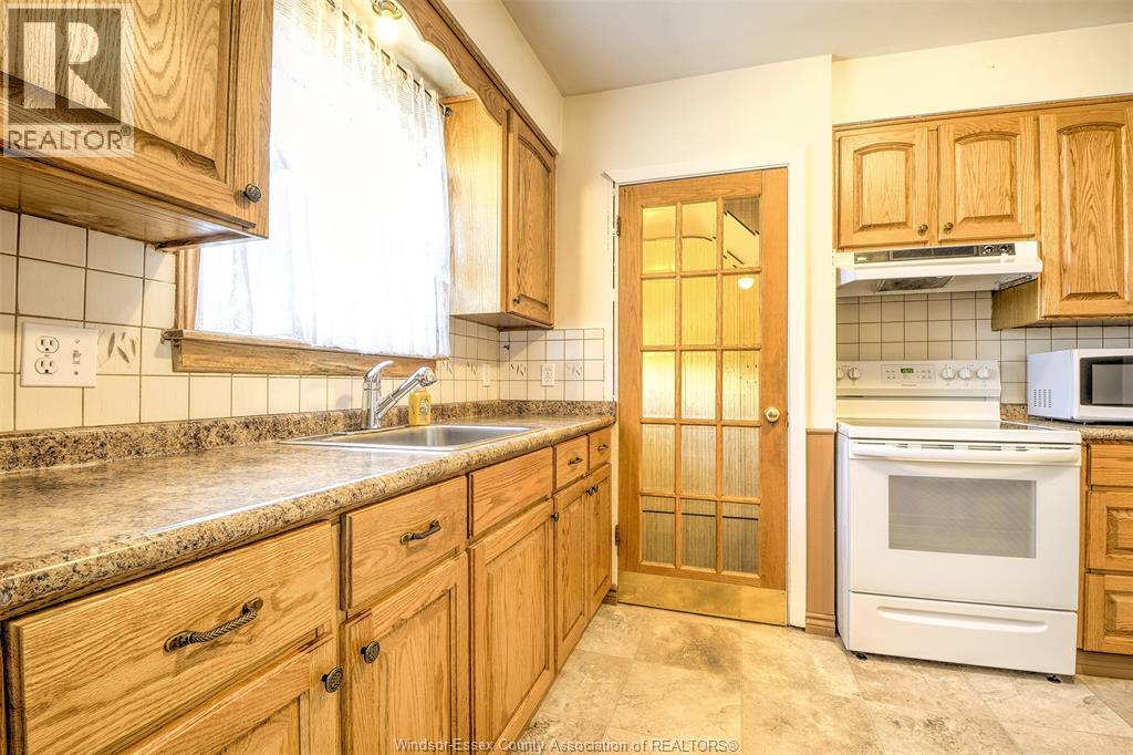 2870 ALEXANDRA AVENUE - 16