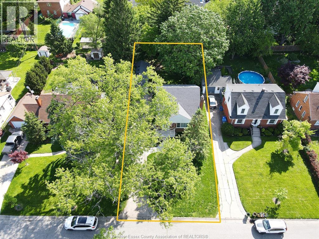 2870 ALEXANDRA AVENUE - 33