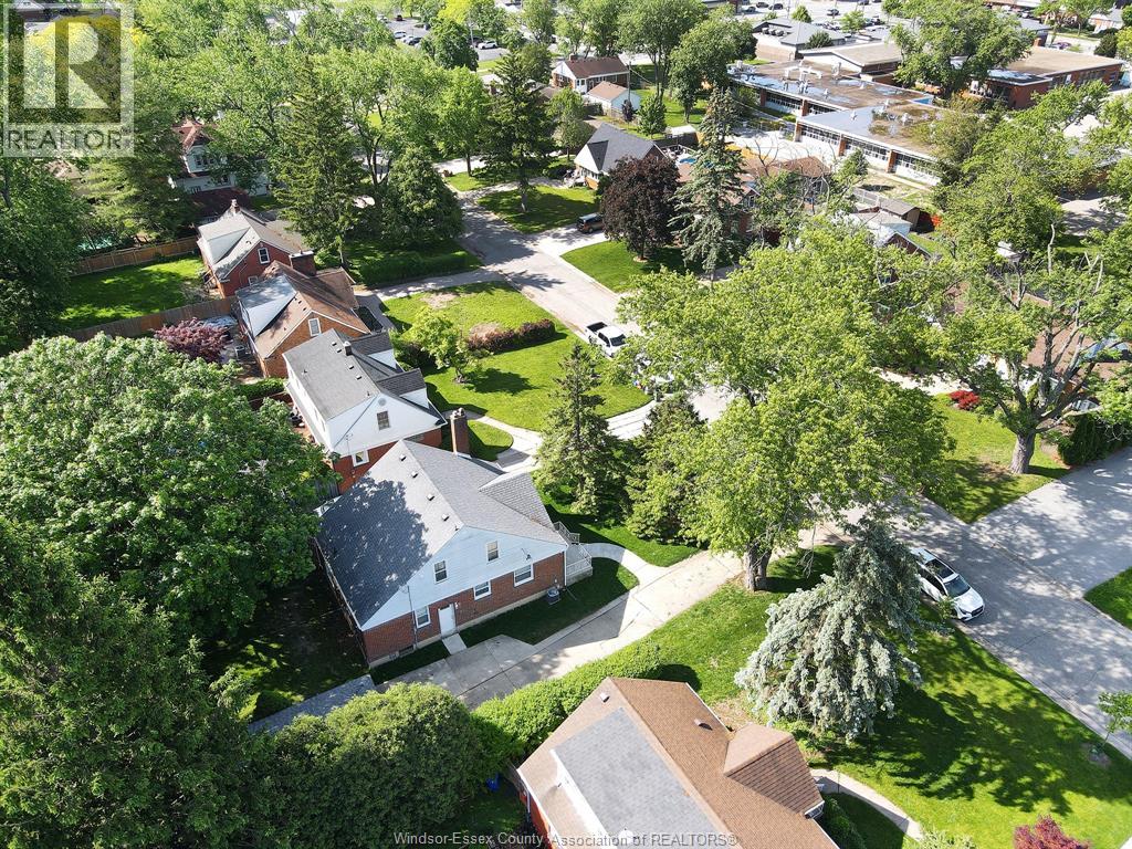 2870 ALEXANDRA AVENUE - 39