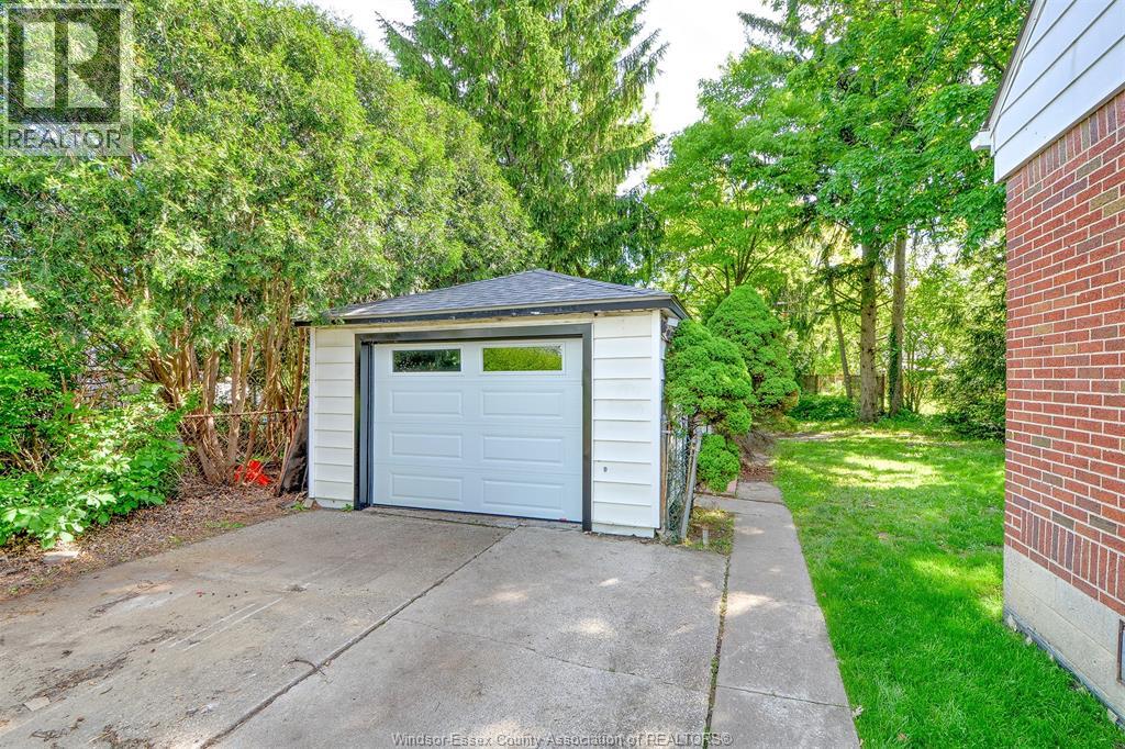 2870 ALEXANDRA AVENUE - 4