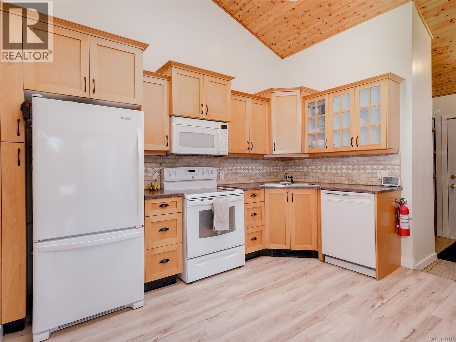  2723 Gibson Place, Shawnigan Lake