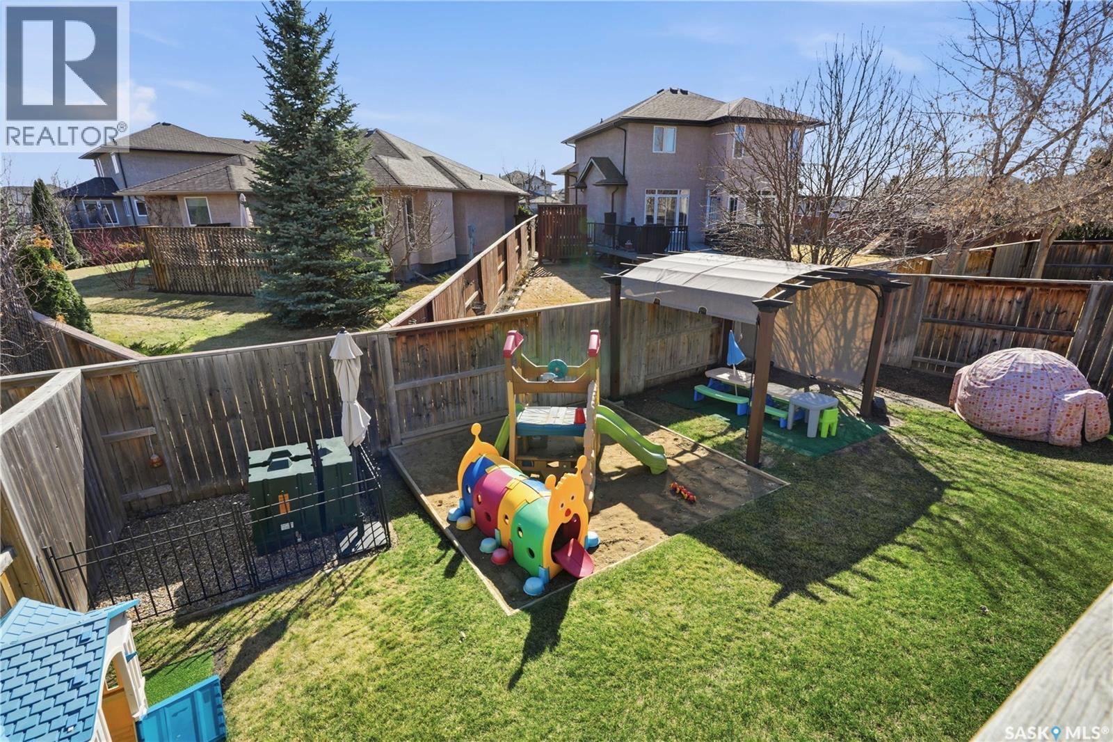 114 Fawcett CRESCENT - 46