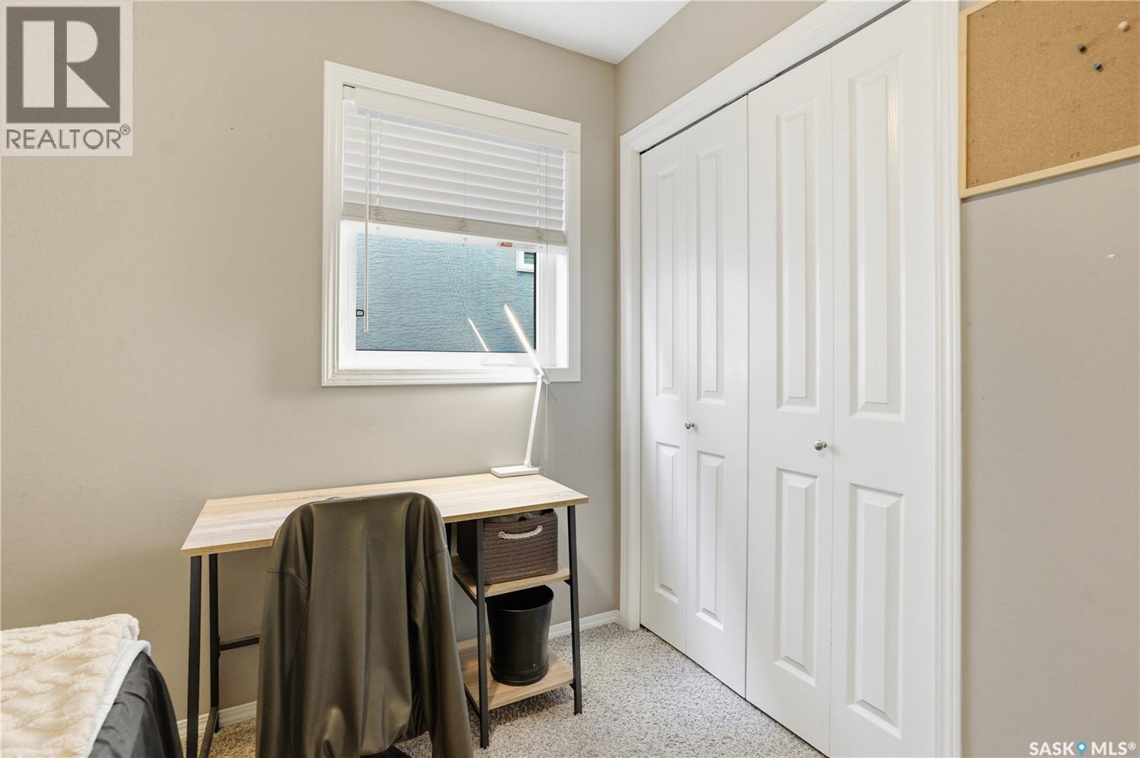 114 Fawcett CRESCENT - 24
