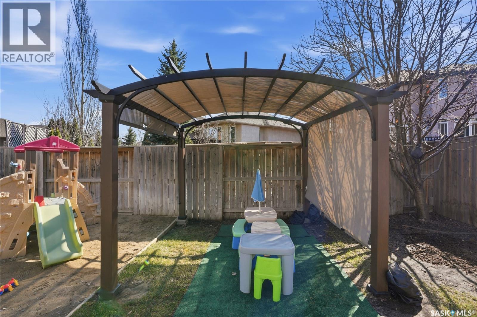 114 Fawcett CRESCENT - 43