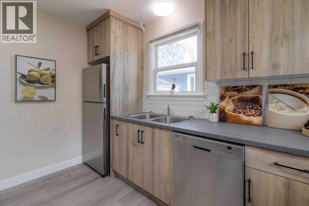 742 5 Street S - 24