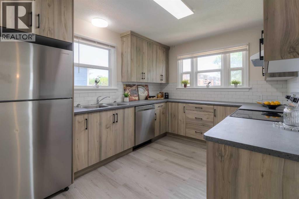 742 5 Street S - 21
