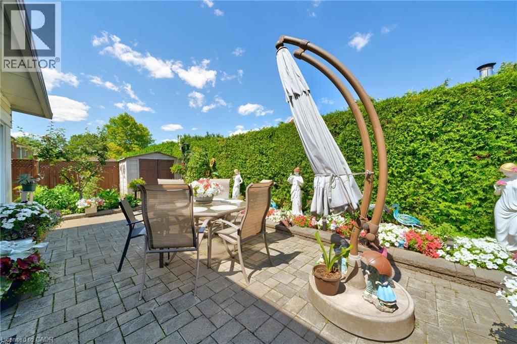 1149 DOWLAND Crescent - 49