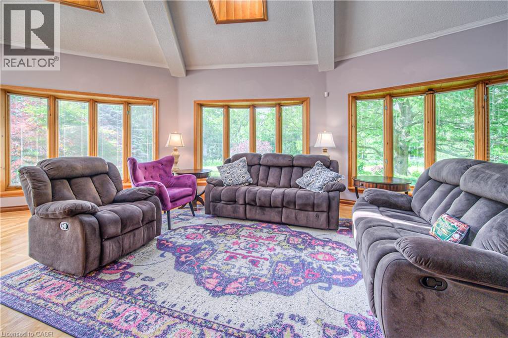 35 ROBINSON Road - 19