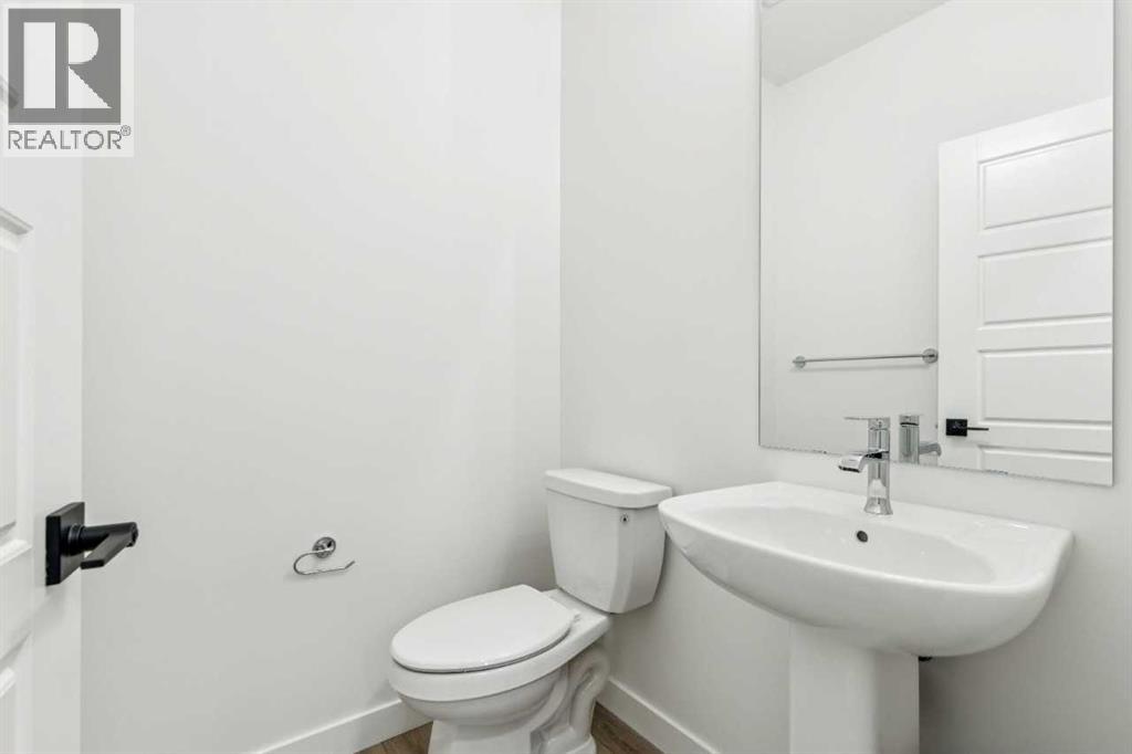 112 Amblefield Grove NW - 23