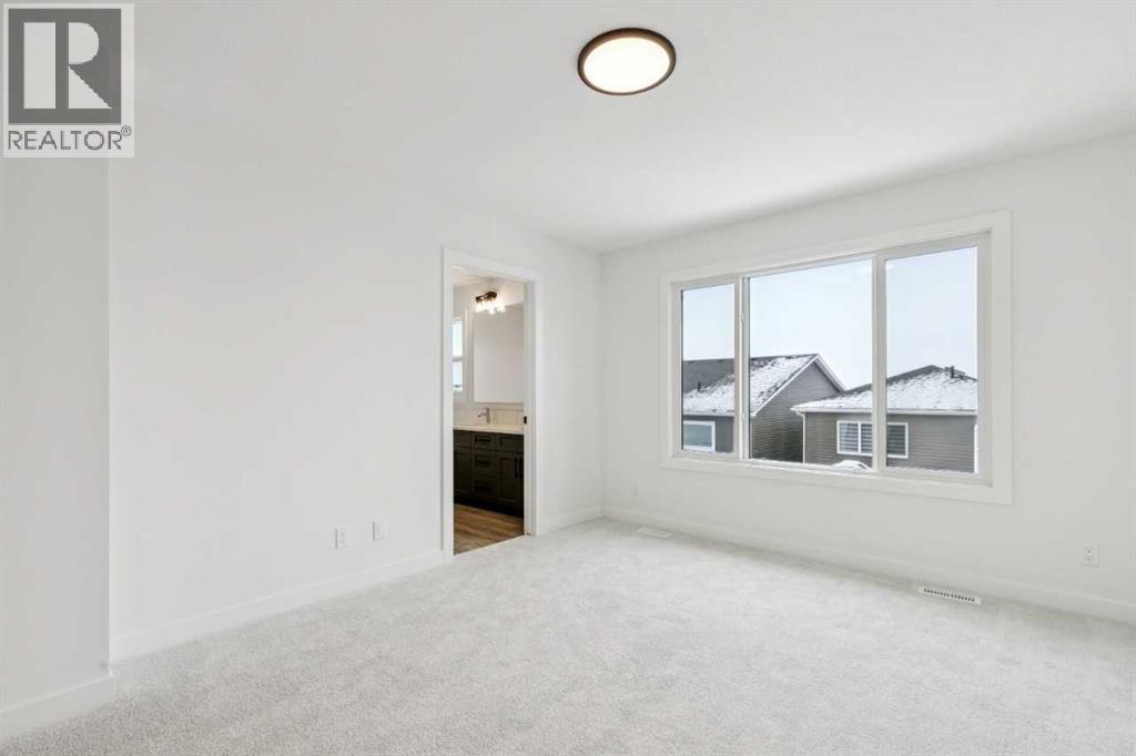 112 Amblefield Grove NW - 28