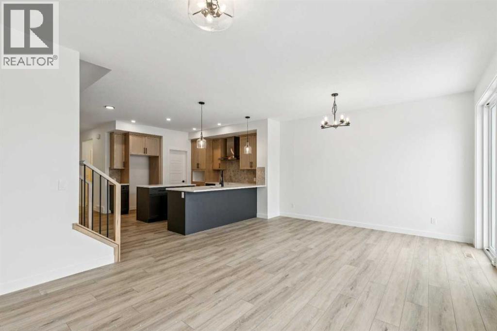 112 Amblefield Grove NW - 19
