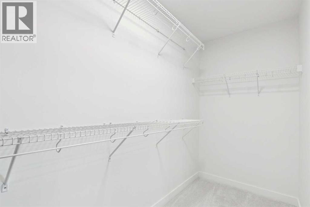 112 Amblefield Grove NW - 31