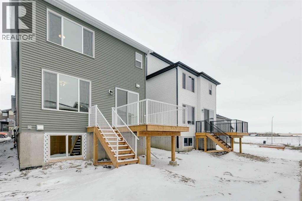112 Amblefield Grove NW - 42