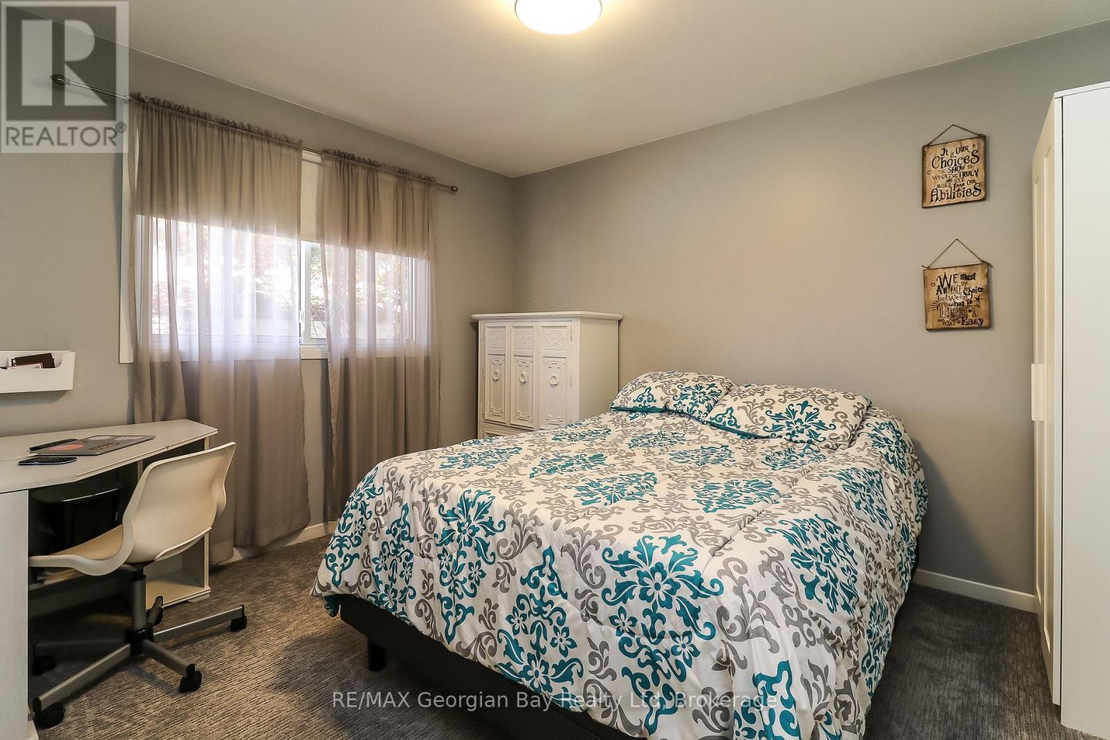 1007 GLEN MHOR CRESCENT - 18