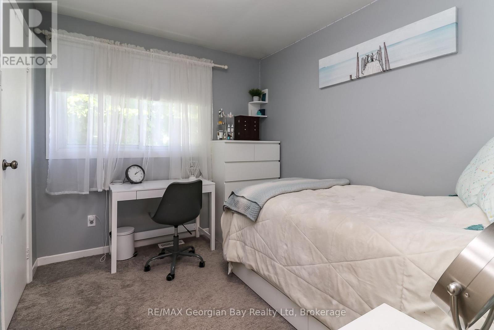 1007 GLEN MHOR CRESCENT - 19