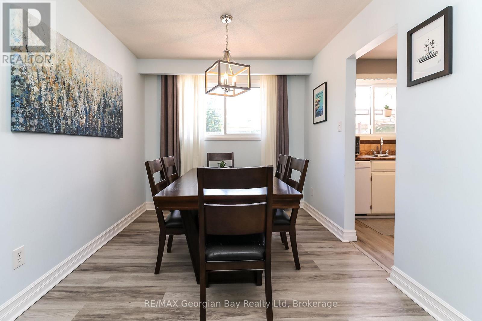 1007 GLEN MHOR CRESCENT - 9