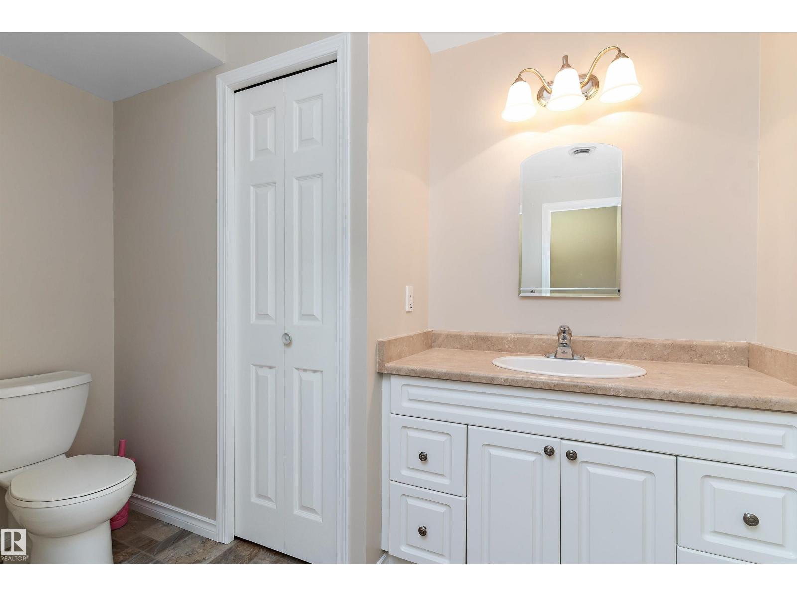 #27 13217 155 AV NW - 16
