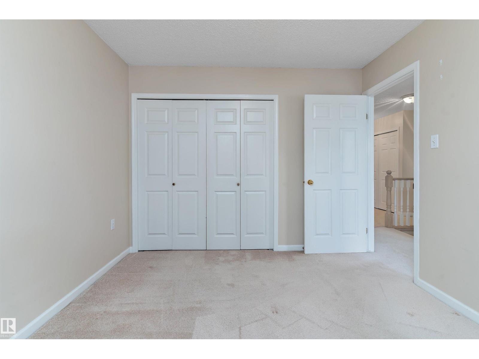 #27 13217 155 AV NW - 23