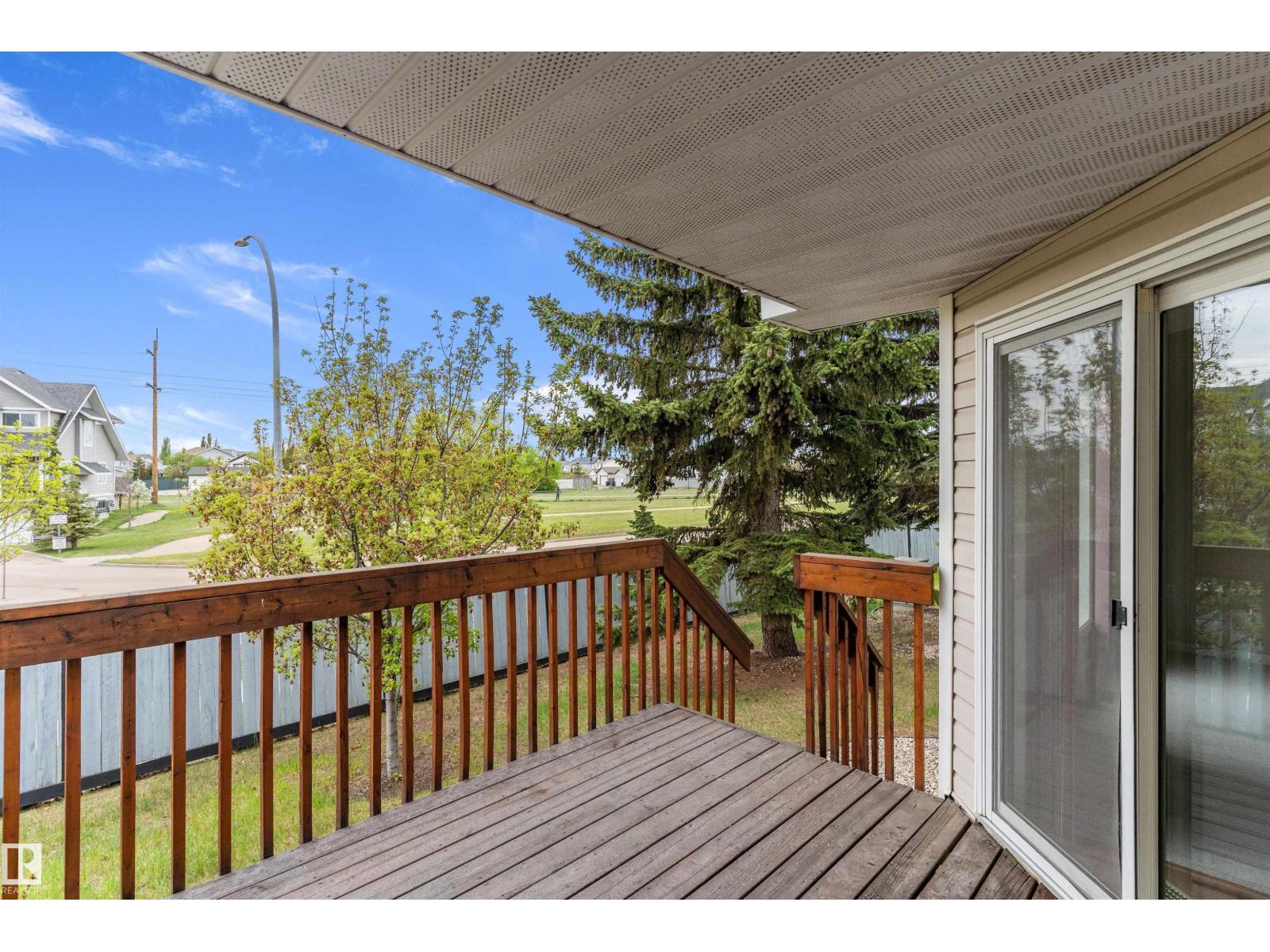 #27 13217 155 AV NW - 29